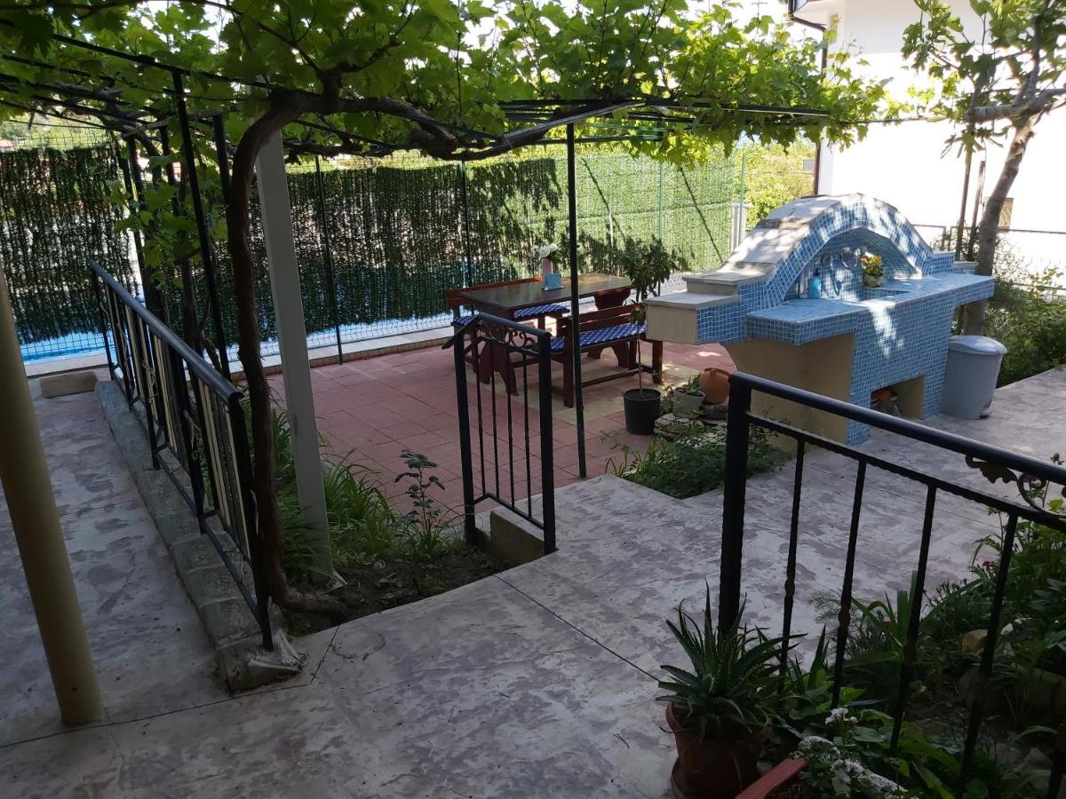 Villa Bela Balčik Exteriér fotografie